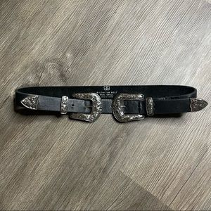 B-Low the Belt 
Silver Bri Bri Waist Belt
SMALL